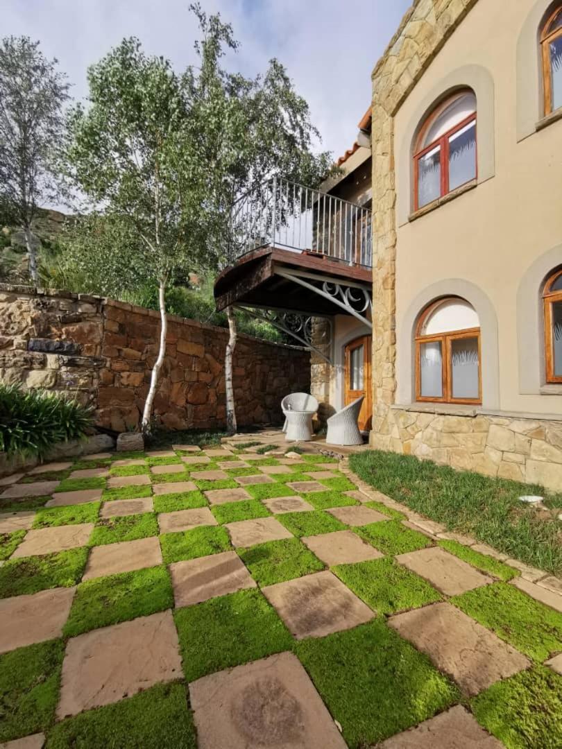 Wild Horses Lodge Harrismith Quarto foto